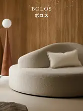 軽やかでモダンなデザイン！白いソファ用クッション【極上の柔らかさ・ミニマリストスタイル】