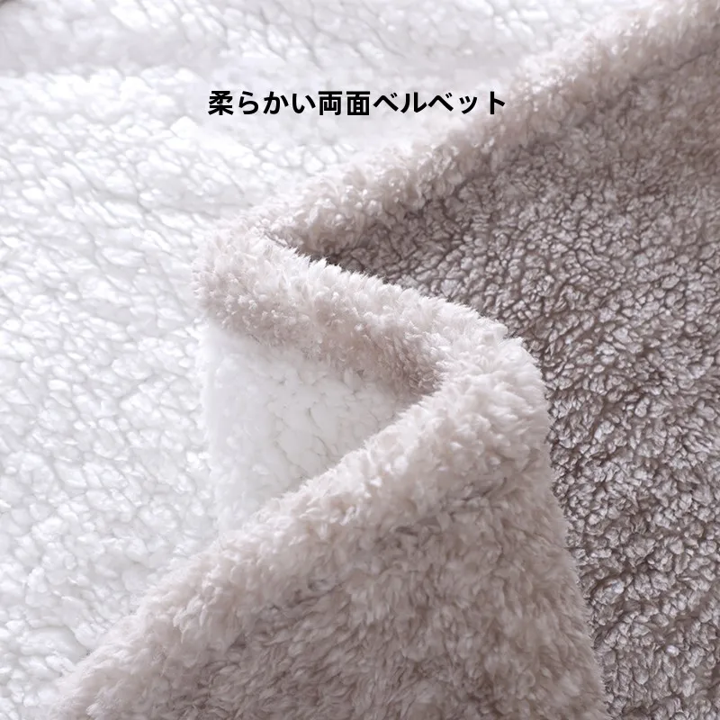 冬にぴったりのダブルフェイス犬用毛布：保温性と柔らかさを実証した実用性評価