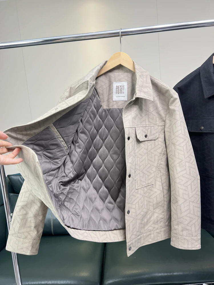 春用 メンズジャケット：カジュアルデザインと通気性を備えたおしゃれなプリントジャケット
