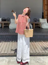 夏のOOTDコーディネート！韓国風デザインのレース刺繍ノースリーブトップスとワイドパンツ（セットアップ対応）