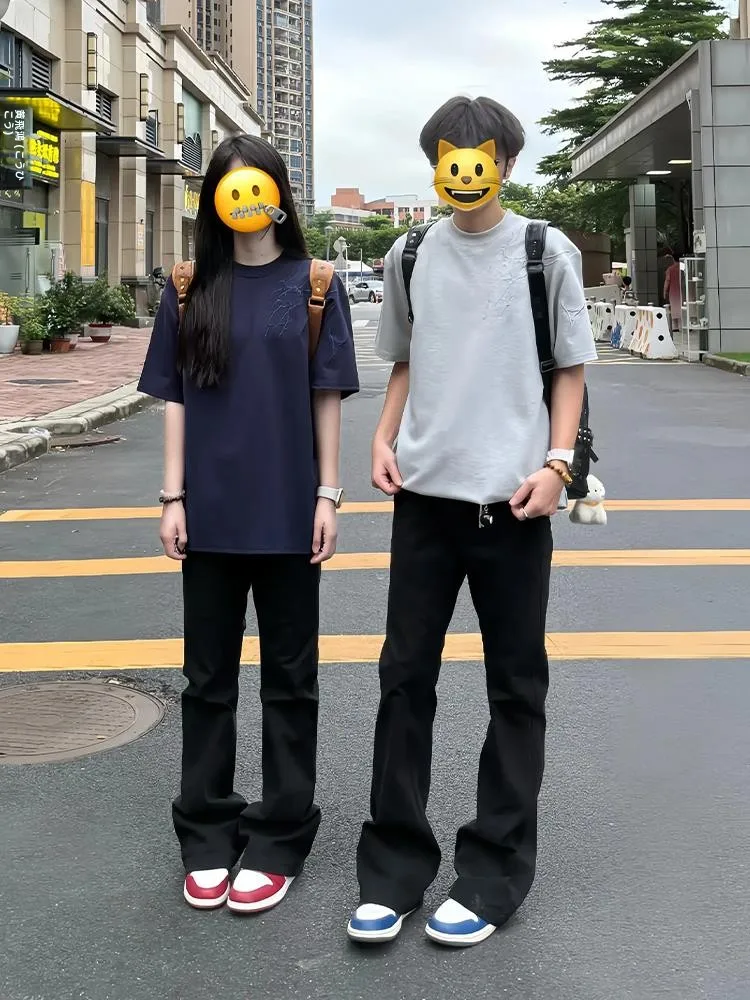 アンクル丈のパンツを選ぶべきタイミングは？レギンスパンツと比べてどう違うのか？