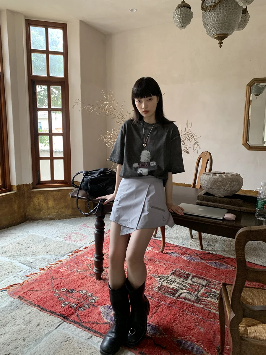色落ちが怖いなら、この1枚で安心できる？染色加工の遊び心あるTシャツの本当の価値とは