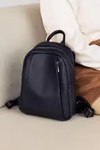 高級レザーバックパック女性用 2025 新しいスタイル