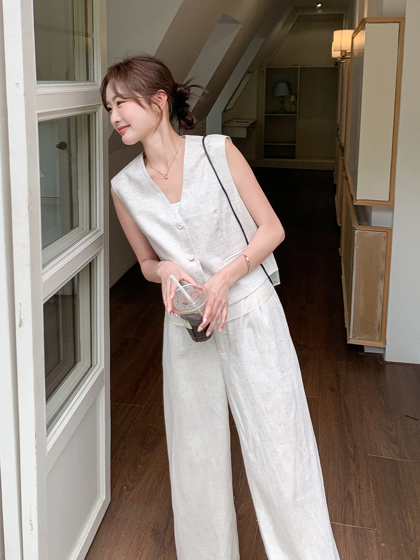 5月20度の服装選びに迷うなら、この1アイテムで解決できる？