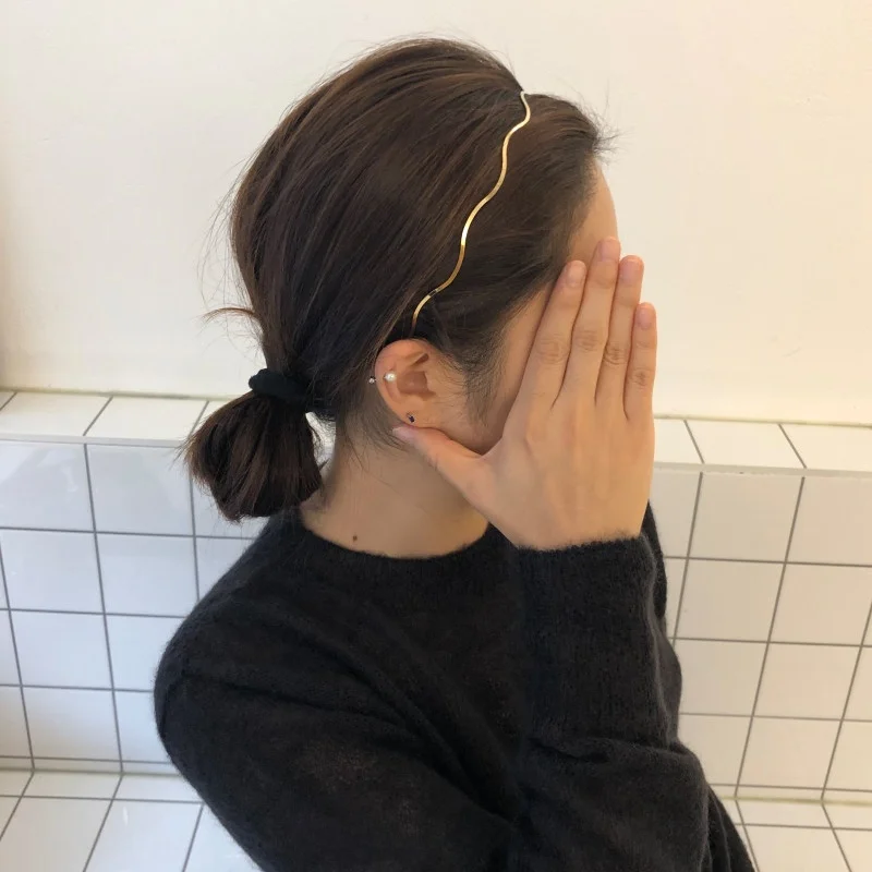 ヘアバンド ショートはどう選ぶ？シンプルでカジュアルな日常に合うアイテムの選び方