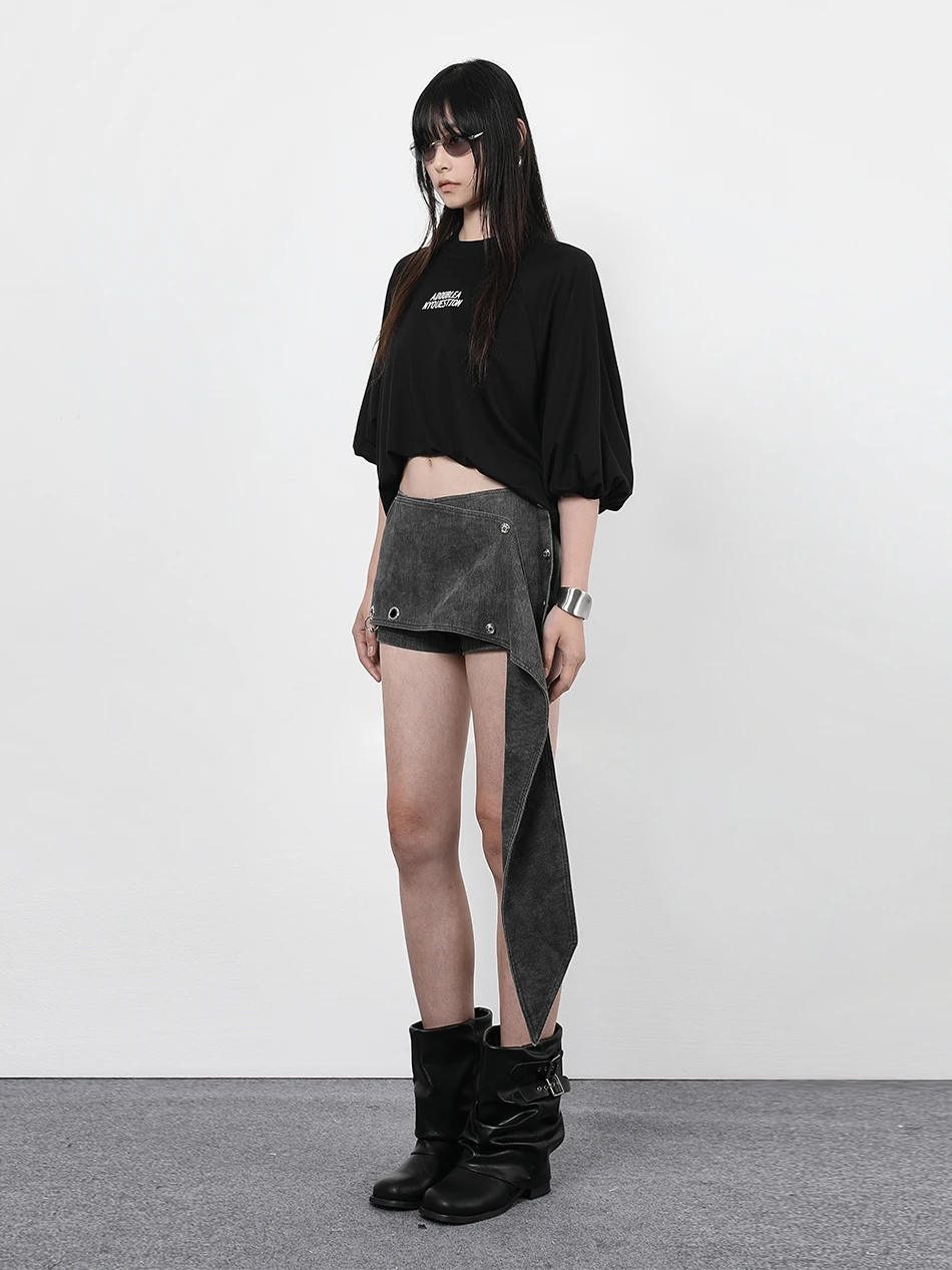 二色展開の字母プリント収縮カフスラウンドネックTシャツ：価格帯とサイズ感の実測データ