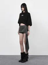二色展開の字母プリント収縮カフスラウンドネックTシャツ【ゆったりデザイン】