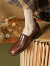 シンプルなデザインの粗めヒールレディースローファー【本革・春夏用・ミドルヒール】