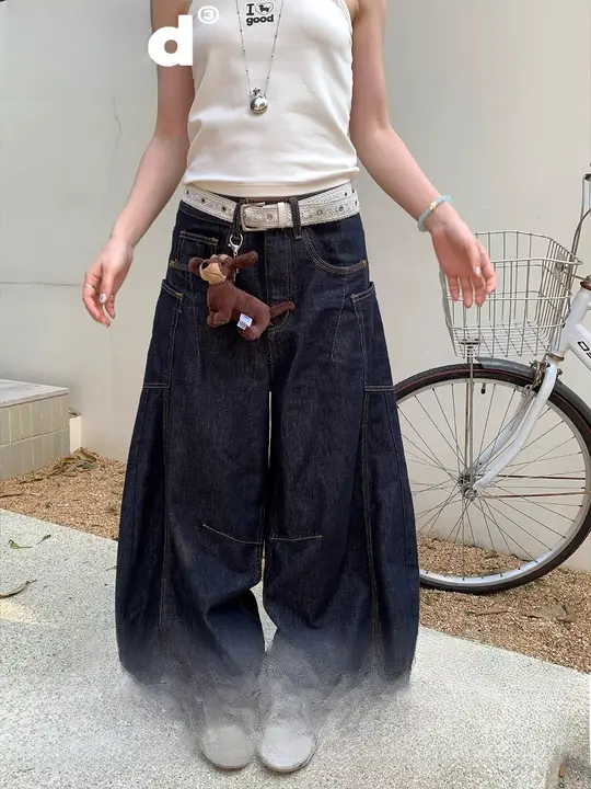 深い青のワークスタイル デニムパンツ【大口ポケット・高耐久】