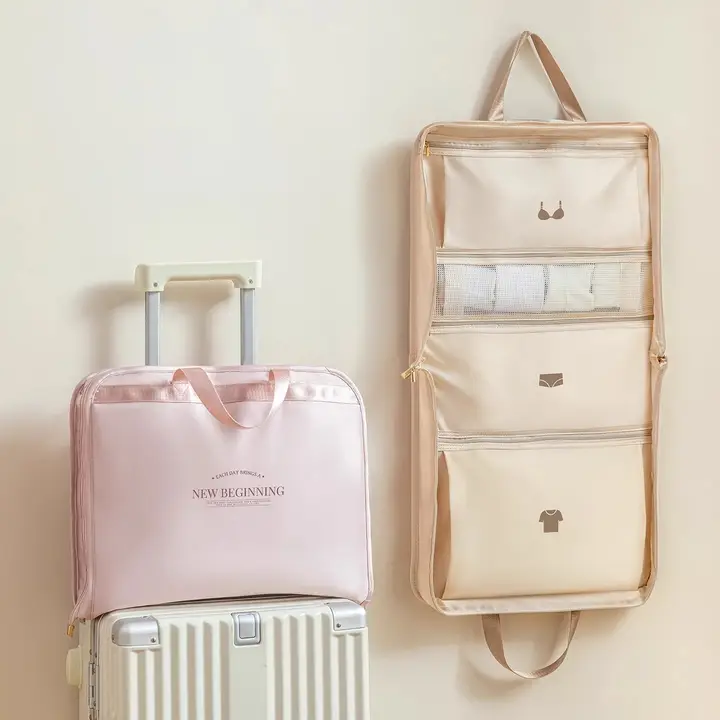 旅行用収納バッグ【折りたたみ可能・大容量・衣類整理用】