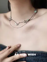 三連のバタフライキャットアイストーンデザインのダブルレイヤーネックレス【高級感・クールなデザイン・スカルチェーン】