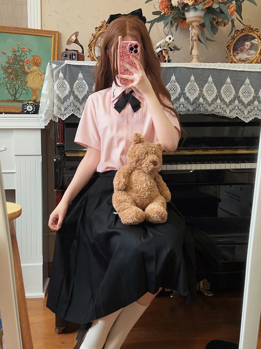 高校生向けの可愛らしい制服 シャツ レディース 夏 シャツ 薄桜色