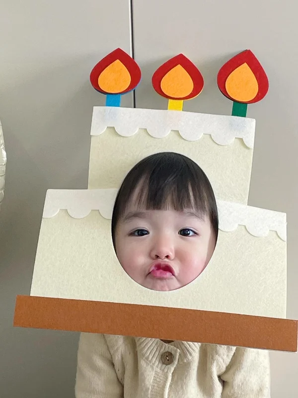 かわいいケーキ帽子：ハロウィン仮装で子どもが楽しめる家庭にあるもの