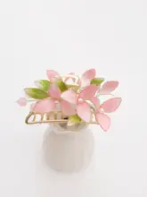 高級感あるフローレースのワニクリップ【女性用・高めのポニーテール対応・花柄】