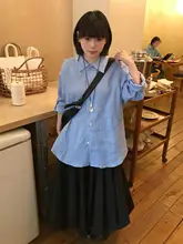 エアリー感のある黒のフレアスカート【レトロ・フリーウエスト・ミディ丈】