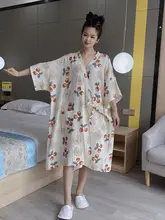 桜柄のゆったりサイズ レディース睡袍【コットンガーゼ・薄手・短袖】（セットアップ対応）
