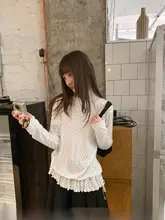 ドット柄ハイネック長袖カットソー【フリル付き・秋用】