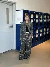 星柄プリントデザインの迷彩パンツ【女性用・ルーズフィット・カジュアル】（セットアップ対応）