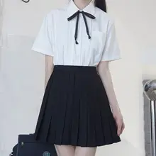 シンプルなデザイン！黒白の丸襟短袖シャツ【プリーツ風・女子用】