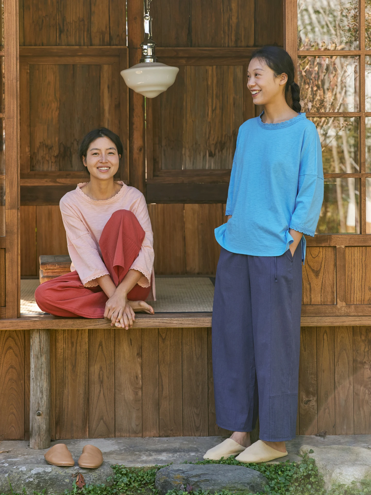 5月末にどんな服装が旬か？夏に向けた1本のルームウェアが、通勤スタイルを救う