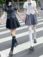 収腰デザインのJK制服ブラウス【女性用・シンプル・スリムフィット・フレアスカート・セットアップ対応】