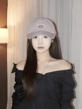 広めのつばが特徴の夏用キャップ【通気性・UVカット・アウトドア用】