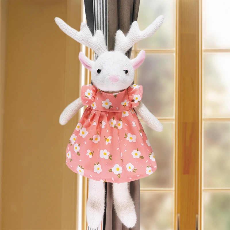 12月の壁面に「かわいい」をどう入れる？子供部屋にぴったりのカートゥーンシカマグネットカーテンクリップの選び方