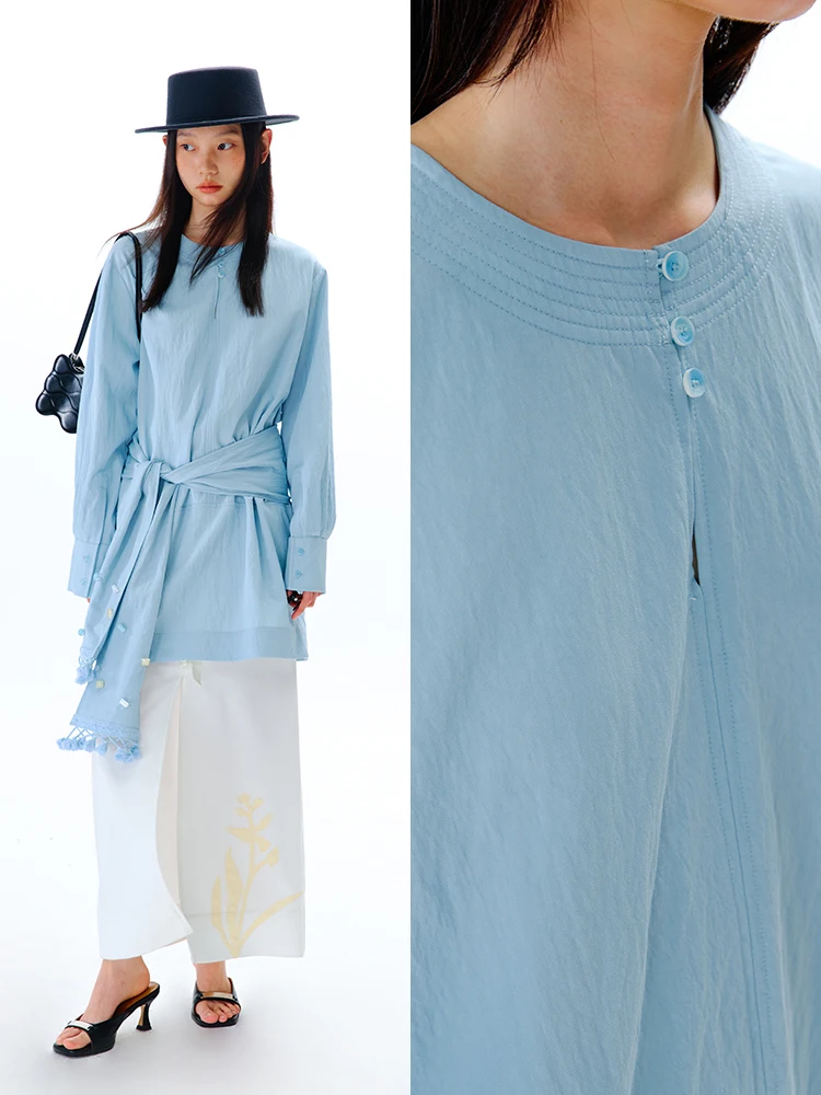 ブルー調のレトロH型シャツドレス【スカーフ付き・一枚仕立て】：推し活服ブランドとしてのデザインと実用性