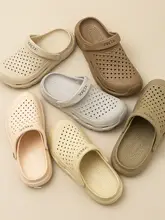 通勤や室内に最適！防滑・防臭の軽量サンダル【夏用・男女兼用・一体型デザイン】
