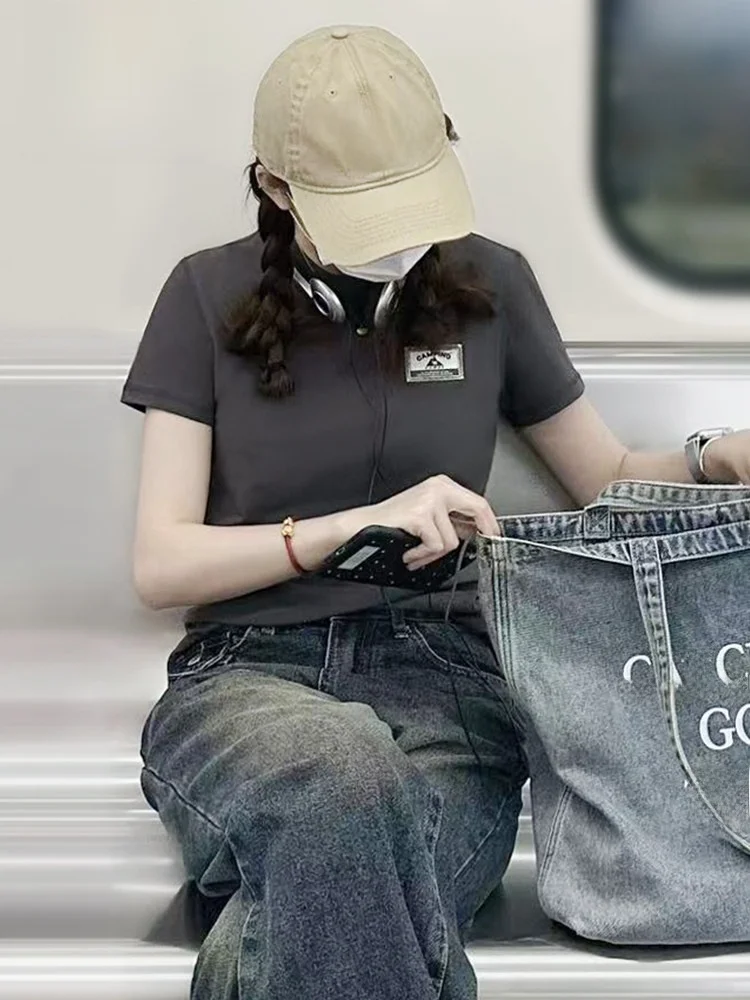 吸湿速乾Tシャツを選ぶべき理由は？実は「通気性」と「肌への優しさ」が鍵