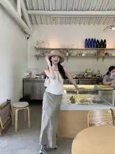 魅力的なドレープのバストアップトップス【アメリカンヴィンテージ・夏用】とオープンスリットハイウエストスカート（セットアップ対応）