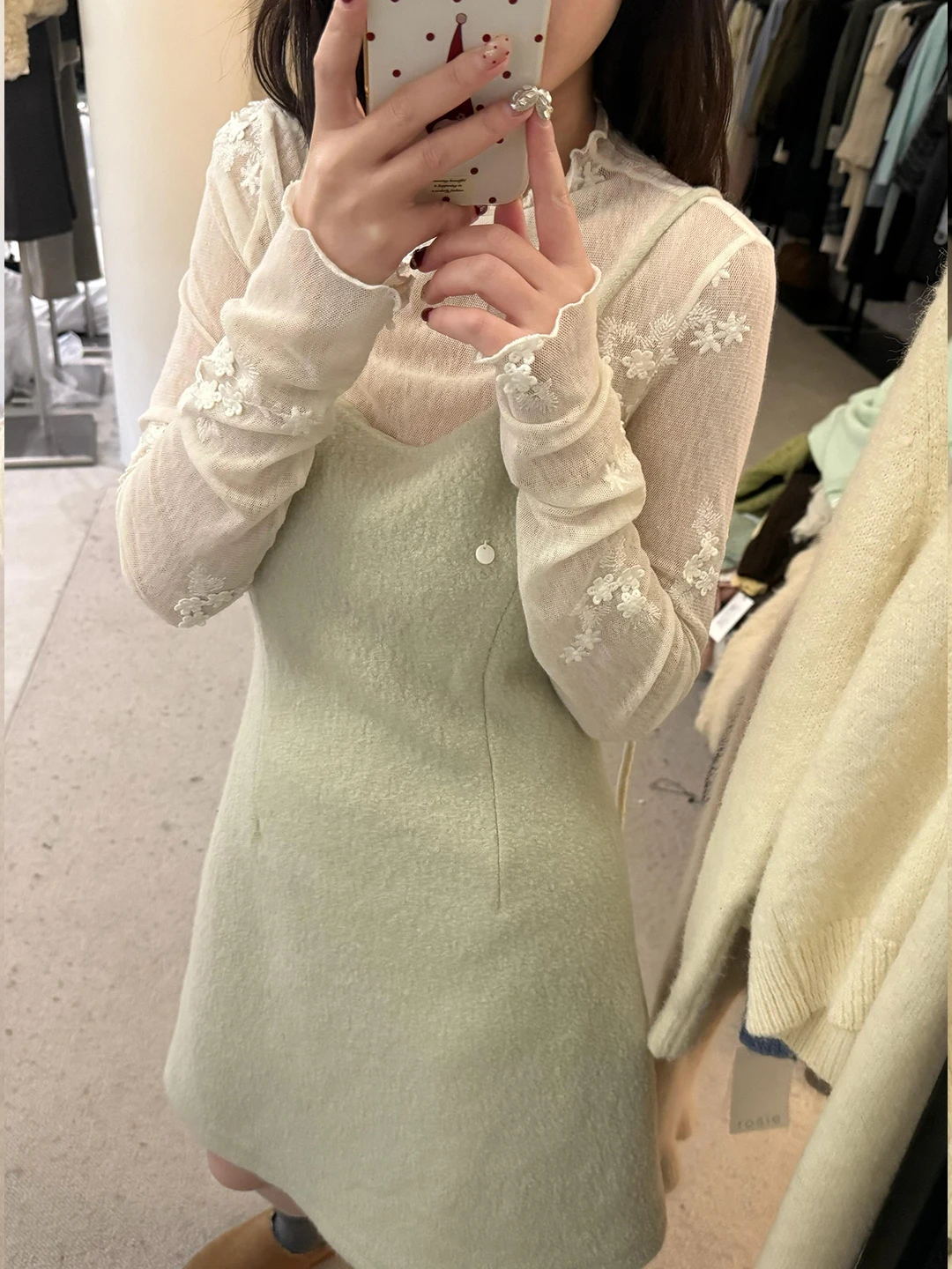 花柄ワンピースを選びたいとき、どうすれば失敗しないの？