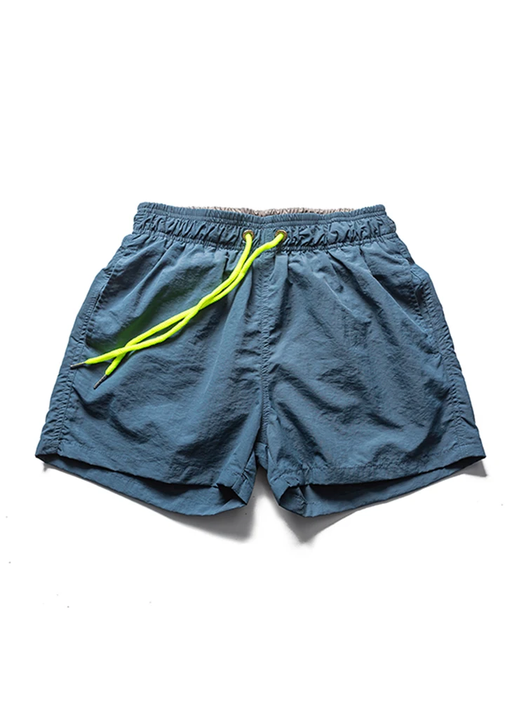 夏用薄手アイスシルク速乾ショートパンツ：通気性とカジュアルスタイルの実用性を検証