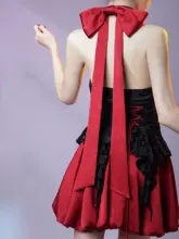 立体花デザインの小黒ワンピース【赤と黒・ウエストシェイプ・パーティー用】