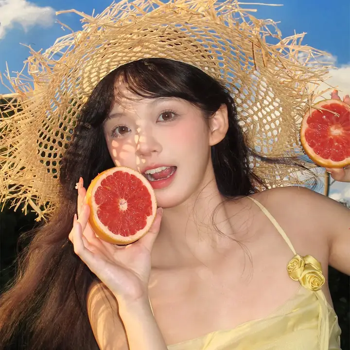 夏用レディース透かし編み広つば麦わら帽子【ソフト素材・UVカット・ビーチ旅行用】