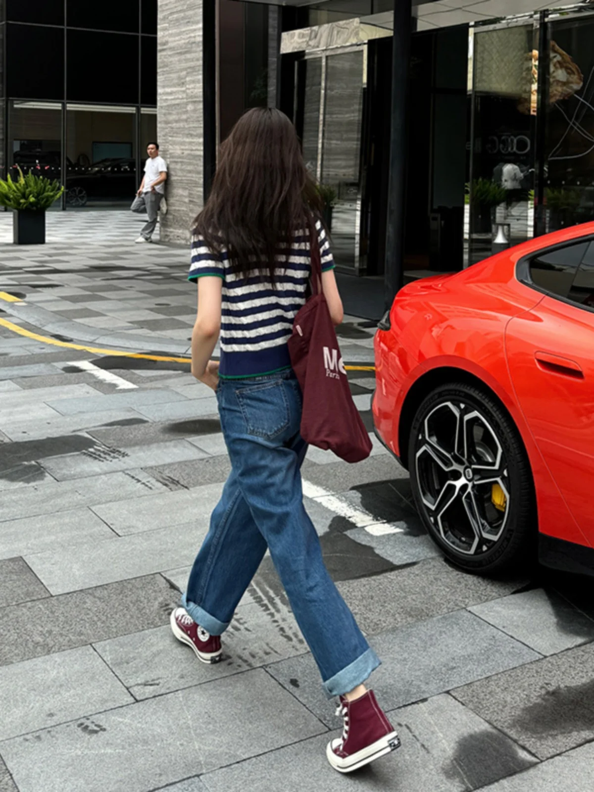 デニム コーデの基本ルールと実践ガイド｜高腰ブルーデニムの着こなし術