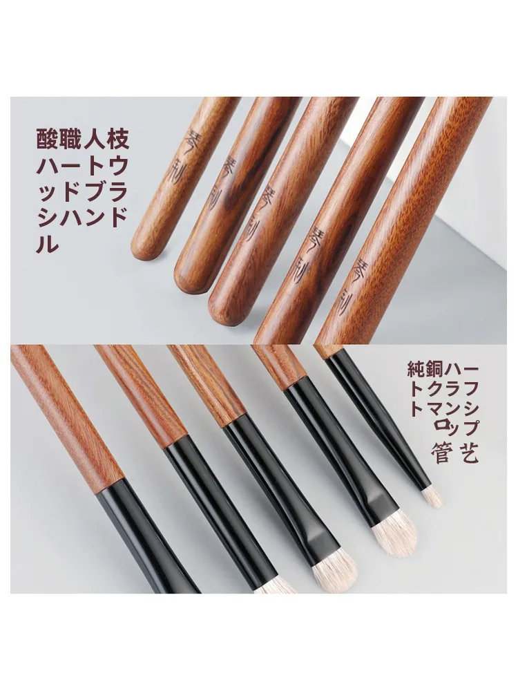 アイメイクブラシセット：下瞼メイクに最適な動物毛製五本セットの使い方と性能