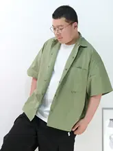 シンプルなデザインの半袖シャツ【ポケット付き・カジュアル・速乾】