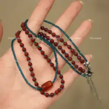 レトロスタイルの天然石使用ネックレス【グリーン・レッド・重ね付けデザイン】
