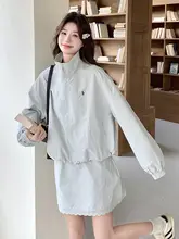 春夏用 アウトドアスタイルのウィンドブレーカーとミニスカートの二重構造【カジュアル・女性用・スポーティ】（セットアップ対応）