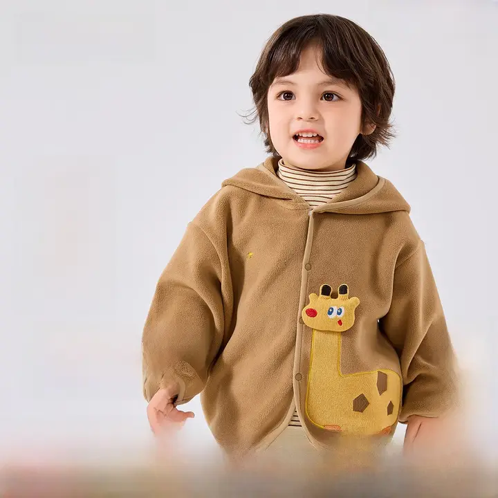 抗静電気仕様の子供用フリースコート【春秋用・フード付き・リバーシブルデザイン】