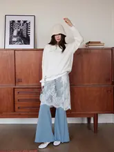 高品質コットン混紡のフレアパンツ【ウエストゴム・刺繍デザイン・カジュアル】