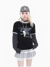 レトロなストライプ柄の長袖Tシャツ【軽やか・女性用・ルーズフィット・重ね着風】（セットアップ対応）