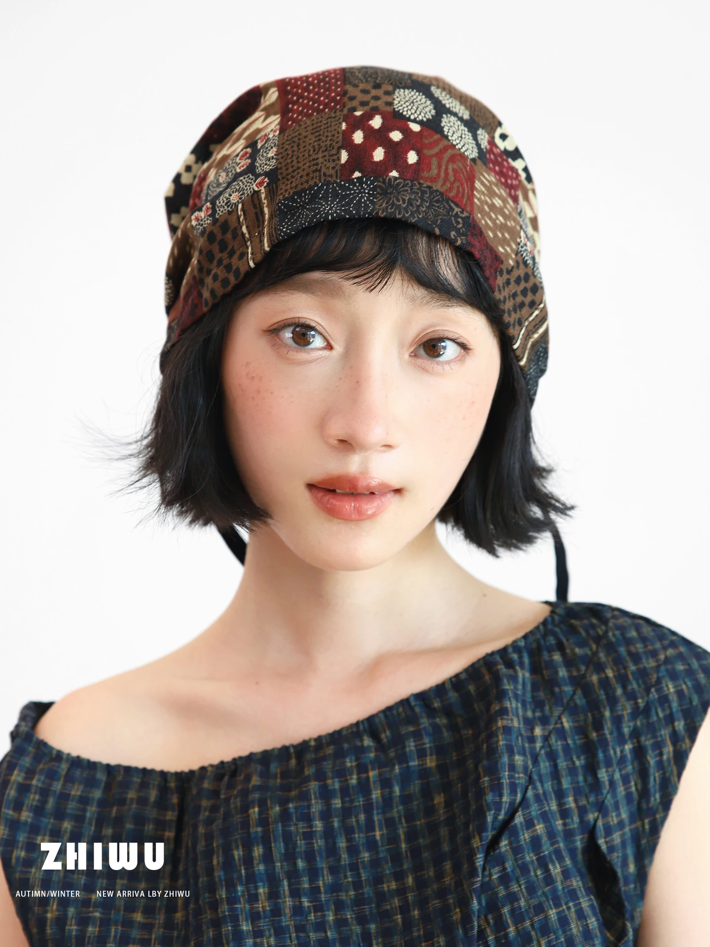 帽子のかぶり方で失敗しない、春夏の1本で完璧なスタイルは？