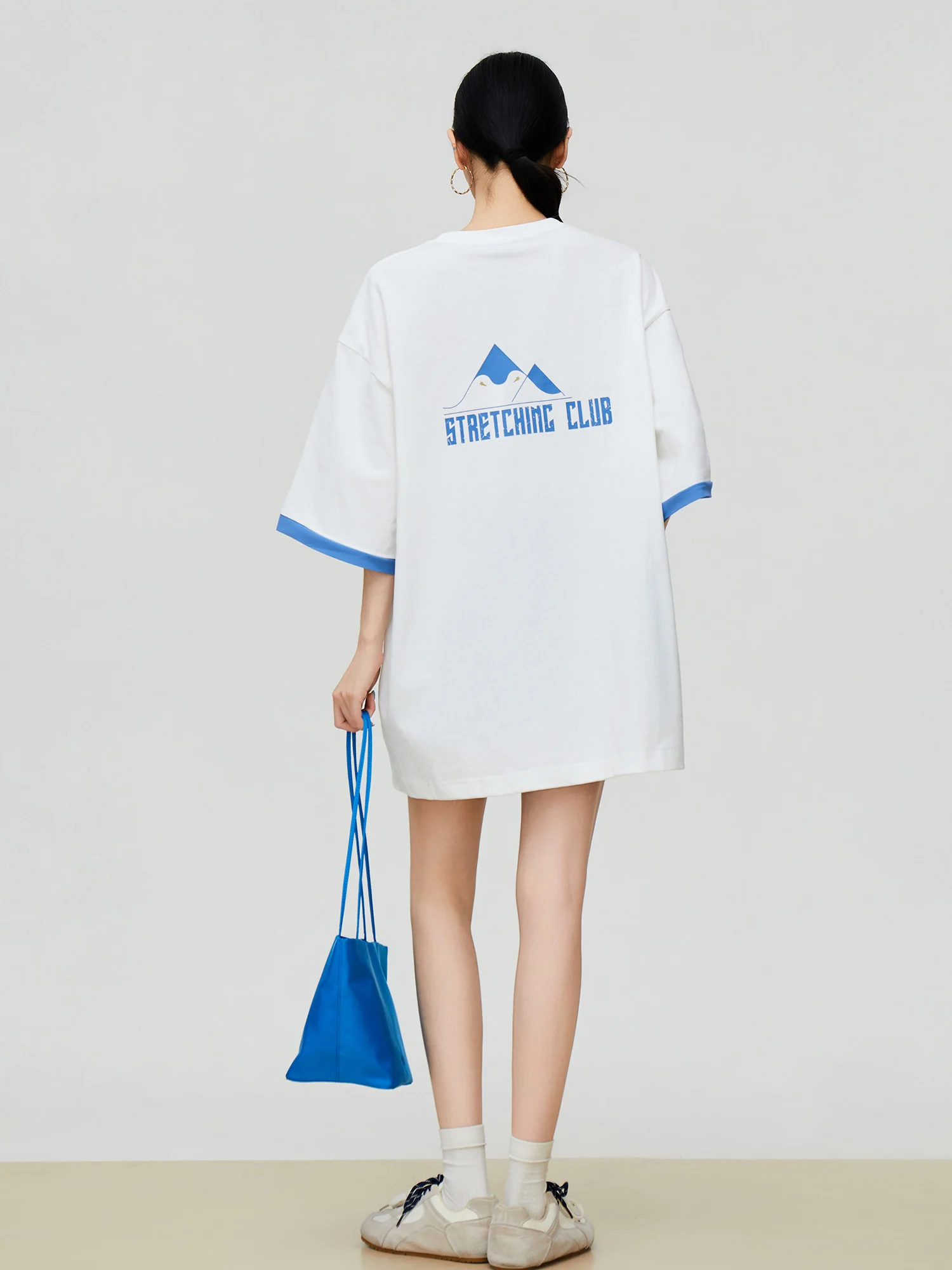 5部袖Tシャツの特徴と着用シーン：小意達の花 フィットホワイトモデルの実際の使い方
