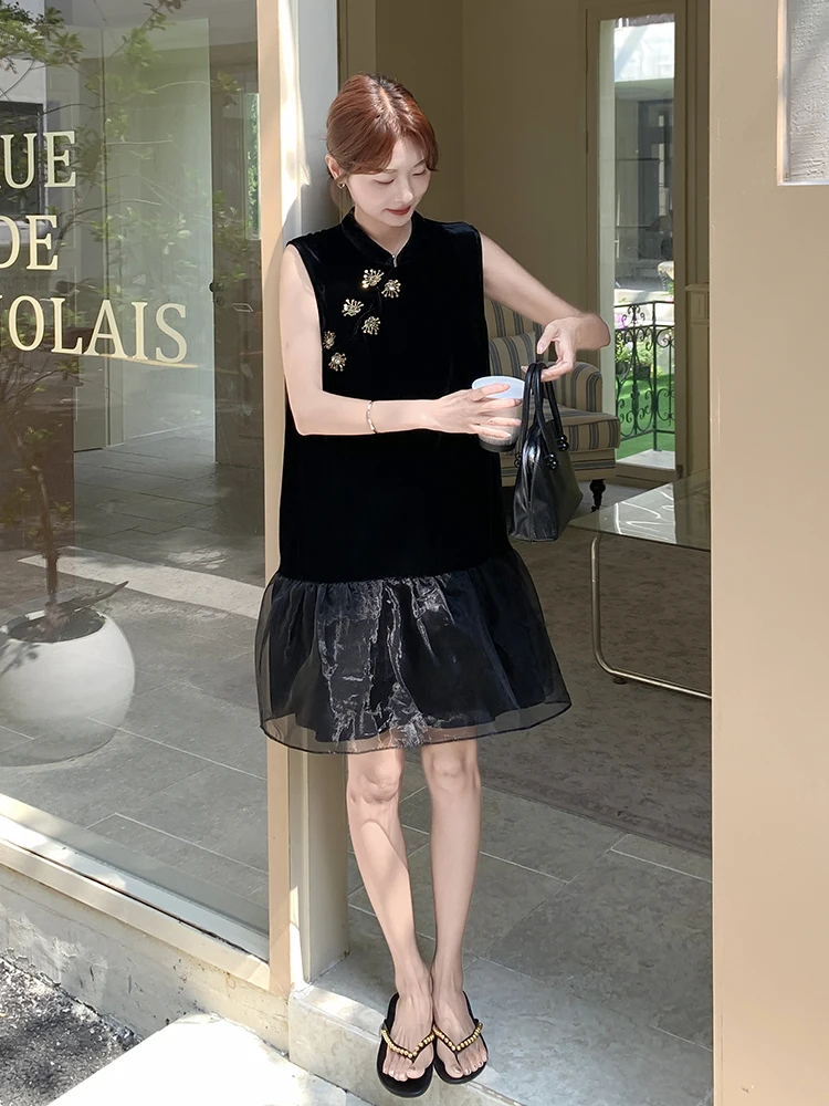 黒ノースリーブワンピース 羽織 夏：魚尾デザインの通勤向けA型ドレスの実用性とサイズガ イド