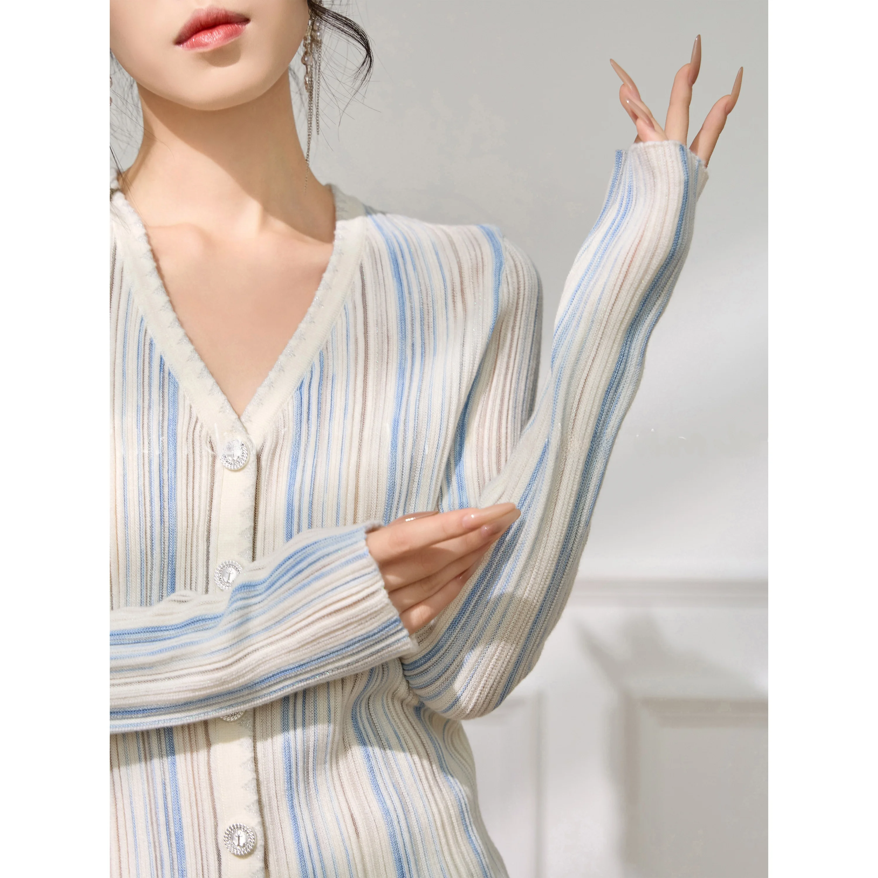 ニット帽に合う服は、実はこれひとつで解決できる？