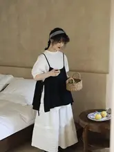 文芸的なデザインのコットンリネンベスト【ストラップ付き・カジュアル・ビンテージ調】（セットア  ップ対応）