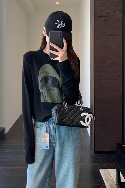 AMR UU 長袖カートゥーンプリントTシャツ【女性用・秋冬・フィット】
