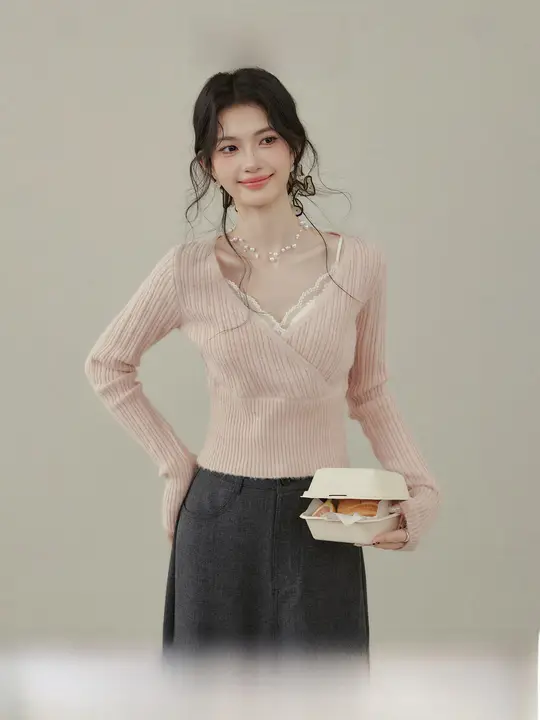 ピンクの長袖ニットセーター【女性用・秋冬・絶妙なフィット感】